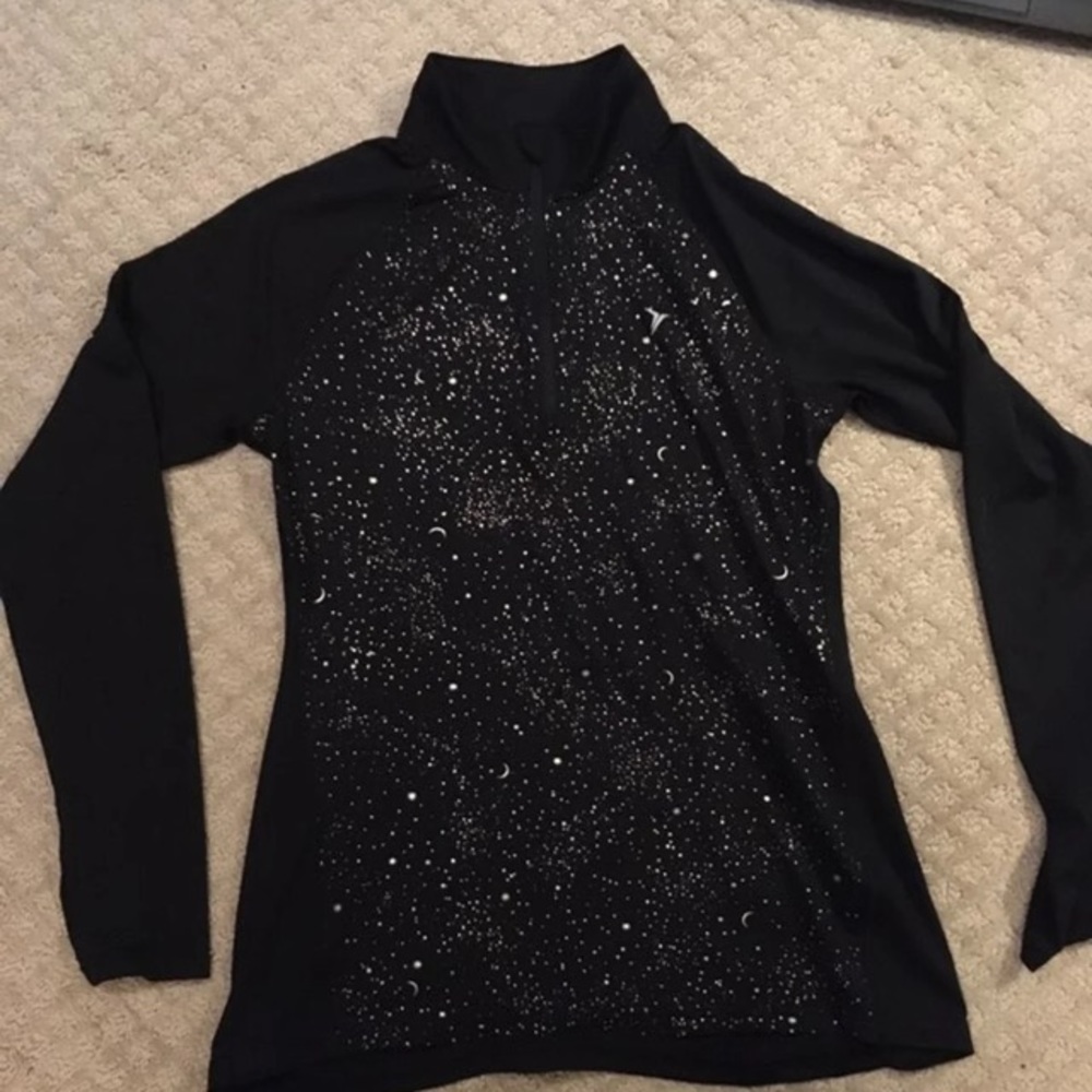 Athletic sweatshirt